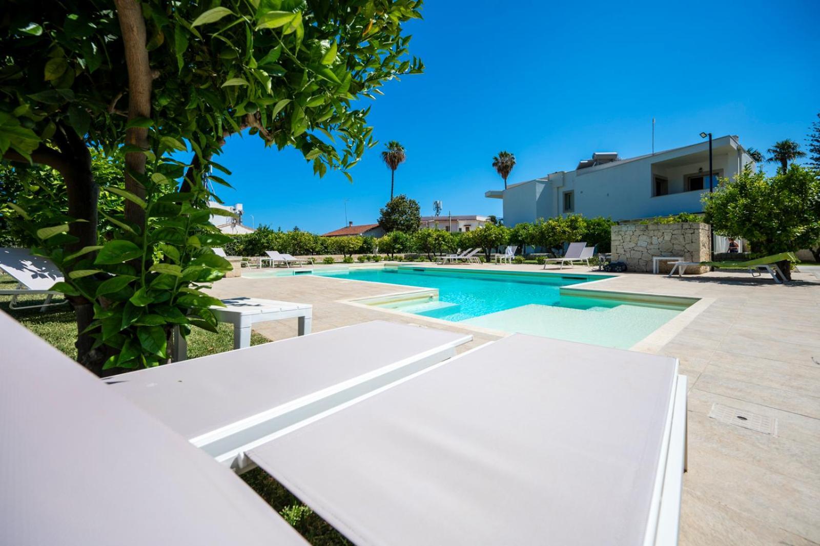 Villa Venera Fontane Bianche Charme Apartments Exterior foto